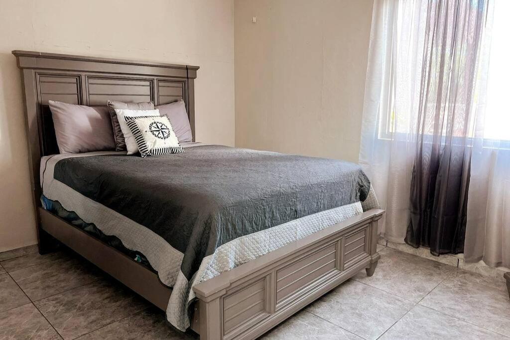 Orsini Beach Apartment Aguadilla Esterno foto